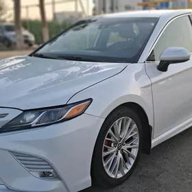 Toyota Camry 2020