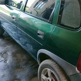 Opel Vita 1997