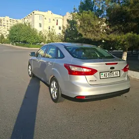 Ford Focus 2011