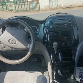 Toyota Sienna 2005