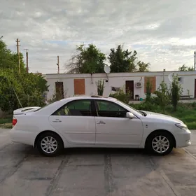 Toyota Camry 2003