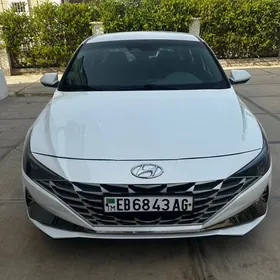 Hyundai Elantra 2021
