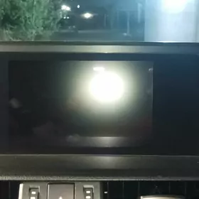 monitor tv lexus es 19/21