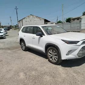 Toyota Grand Highlander 2024