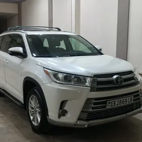 Toyota Highlander 2018
