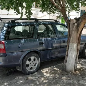 Opel Vectra 1998