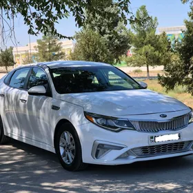 Kia Optima 2019