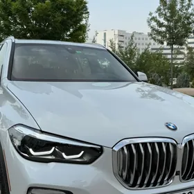 BMW X5 2022