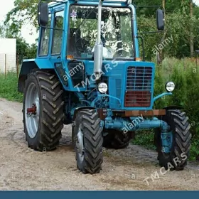MTZ 82 2005