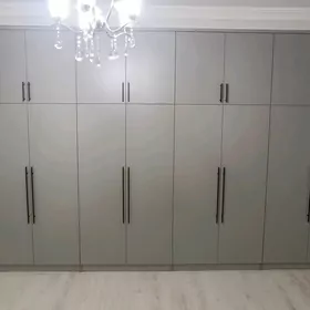 Mebel garnatur sfanyr