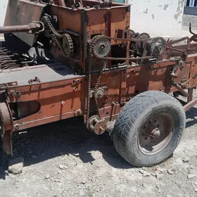 MTZ 80 2002