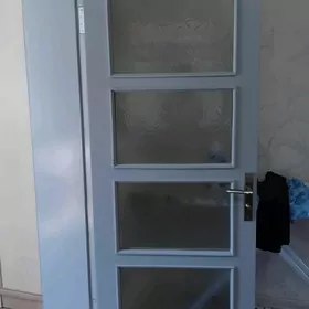 дверь