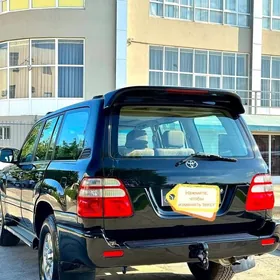 Toyota Land Cruiser 2000