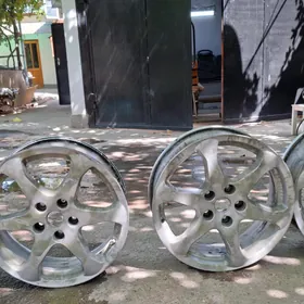17 original Nissan Kia Hyundai