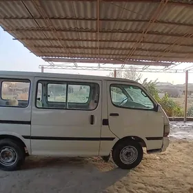 Toyota Hiace 1993
