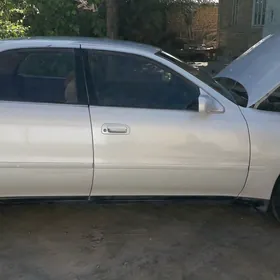Toyota Cresta 1993