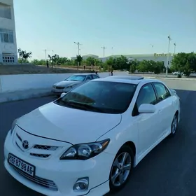 Toyota Corolla 2011