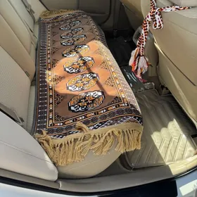 Toyota Camry 2013