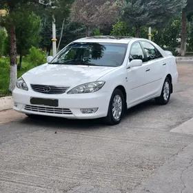 Toyota Camry 2005
