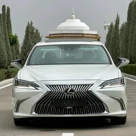Lexus ES 350 2021