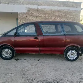 Toyota Previa 1992