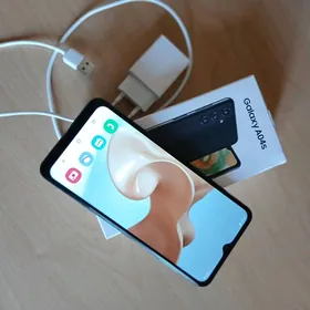 Samsung A04s