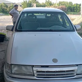 Opel Vectra 1990