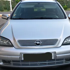 Opel Astra 2004