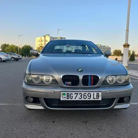BMW E39 2003
