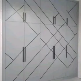MEBEL STENKA 