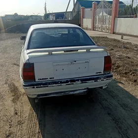Opel Omega 1990