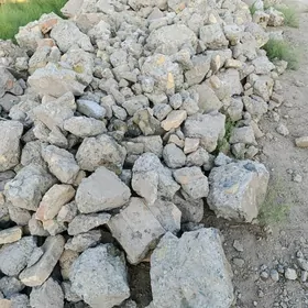 Фундамент будкамен