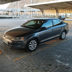 Volkswagen Jetta SportWagen 2012