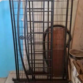 продаю кровать