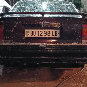 Opel Omega 1990