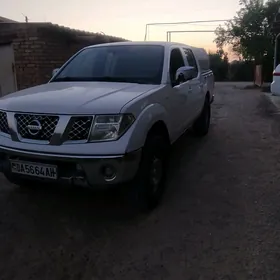 Nissan Navara 2011