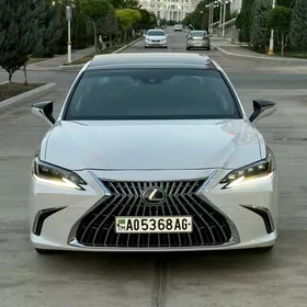 Lexus ES 350 2019