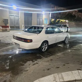 Toyota Camry 1993