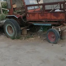 MTZ T-28 1980