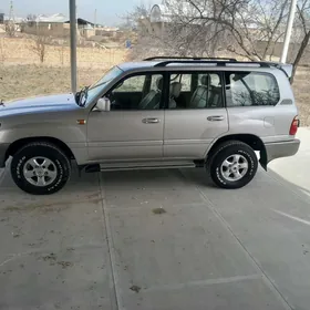 Toyota Land Cruiser 2000