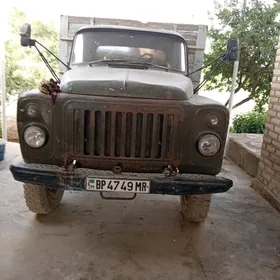 Gaz 52 1984