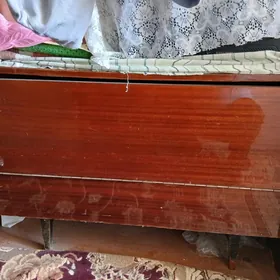 тумбочка комод
