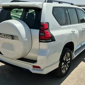 Toyota Land Cruiser Prado 2023