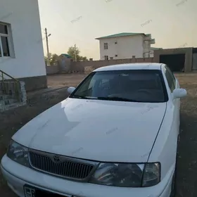 Toyota Avalon 1999