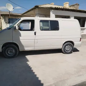 Volkswagen Transporter 2001