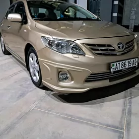 Toyota Corolla 2013