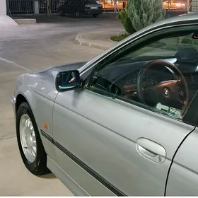 BMW 528 1998