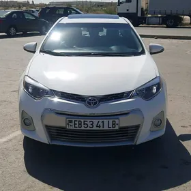 Toyota Corolla 2015