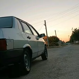 Lada 21099 2000