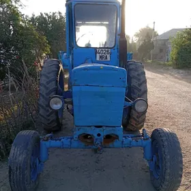 MTZ T-28 2000
